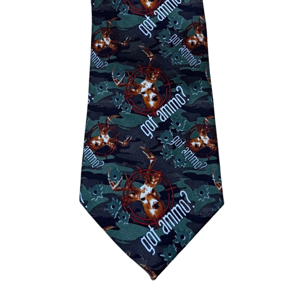 Roberto Cellini Deer Crosshairs Hunting “Got‎ Ammo” Camouflage Necktie Novelty